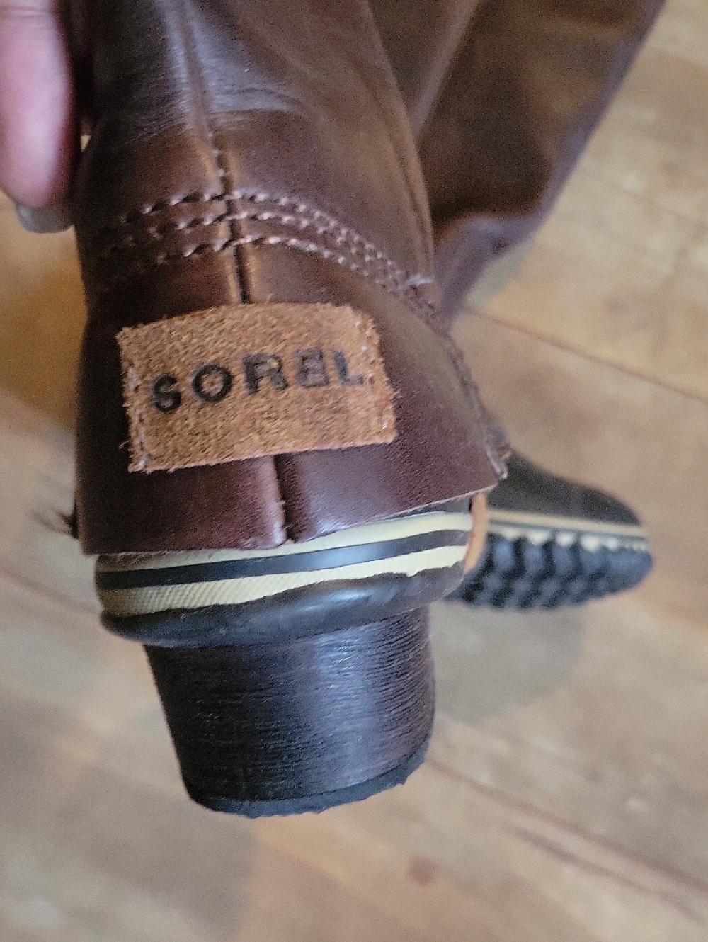 SOREL Women’s Tall Brown Leather Duck Boots - Picture 4 of 10